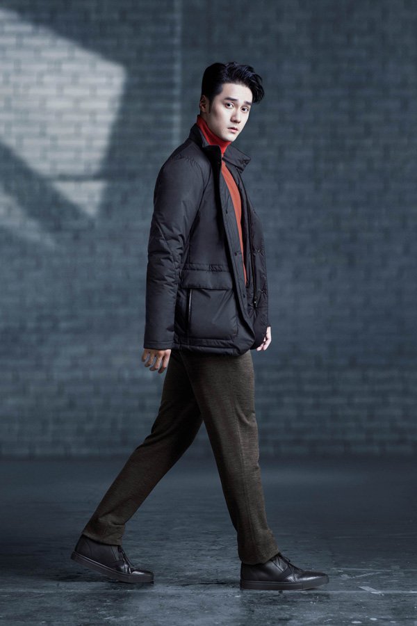 Z Zegna 携手蒋劲夫2025“释放自我风格”之旅广告大片