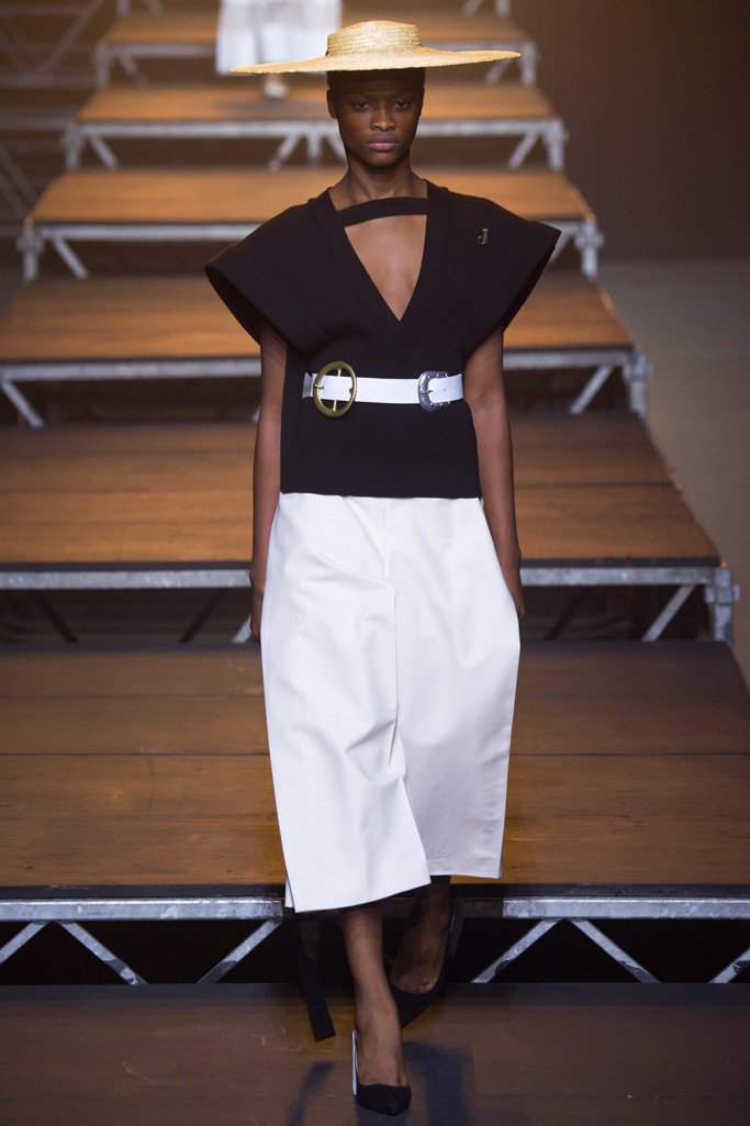 Jacquemus 2025巴黎时装周时装秀