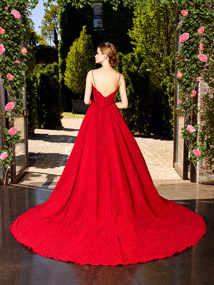 Moonlight Couture 2025春夏婚纱礼服系列