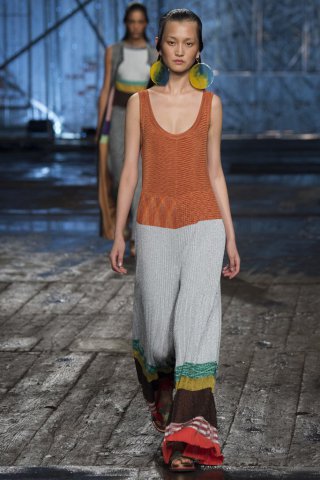 Missoni（米索尼）2025米兰时装周女装秀