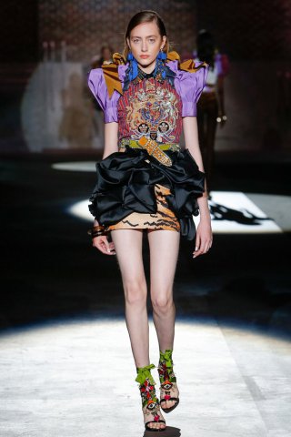 Dsquared2 2025米兰时装周女装秀