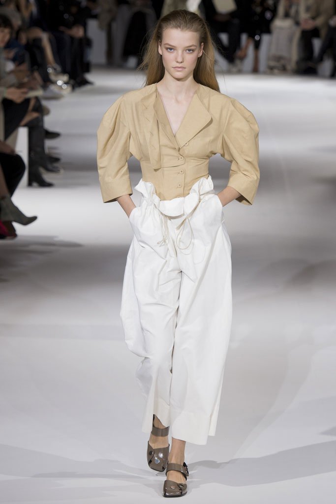 Stella McCartney 2025春夏巴黎时装周时装秀