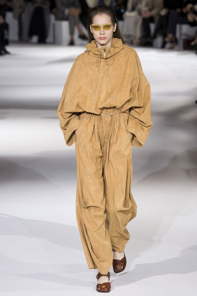 Stella McCartney 2025春夏巴黎时装周时装秀