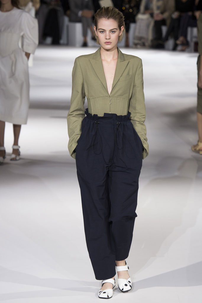 Stella McCartney 2025春夏巴黎时装周时装秀