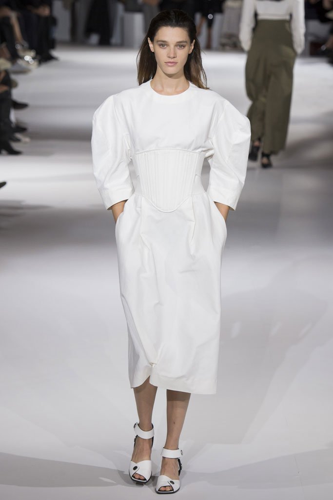 Stella McCartney 2025春夏巴黎时装周时装秀