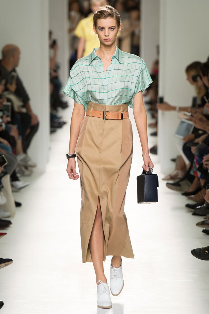 Hermès（爱马仕）2025春夏巴黎时装周时装秀