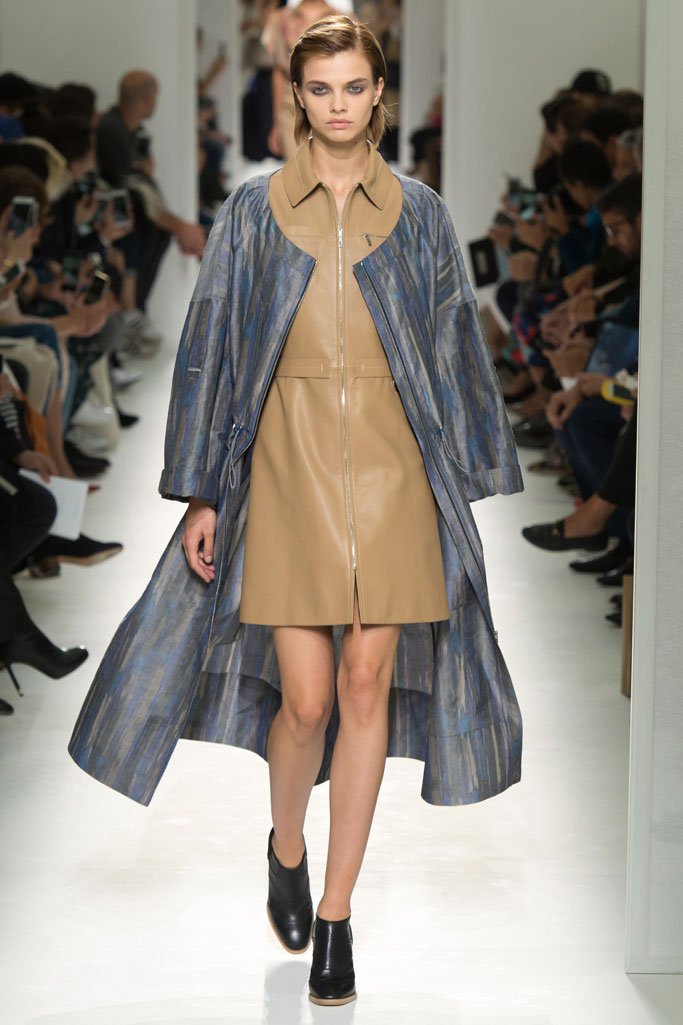 Hermès（爱马仕）2025春夏巴黎时装周时装秀