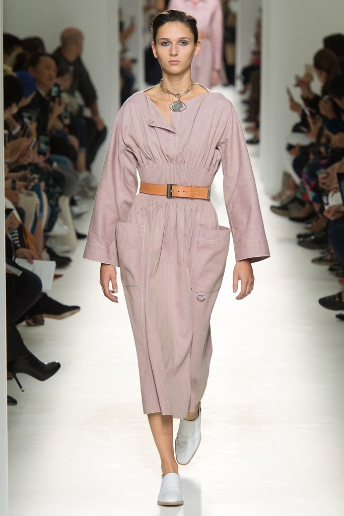 Hermès（爱马仕）2025春夏巴黎时装周时装秀