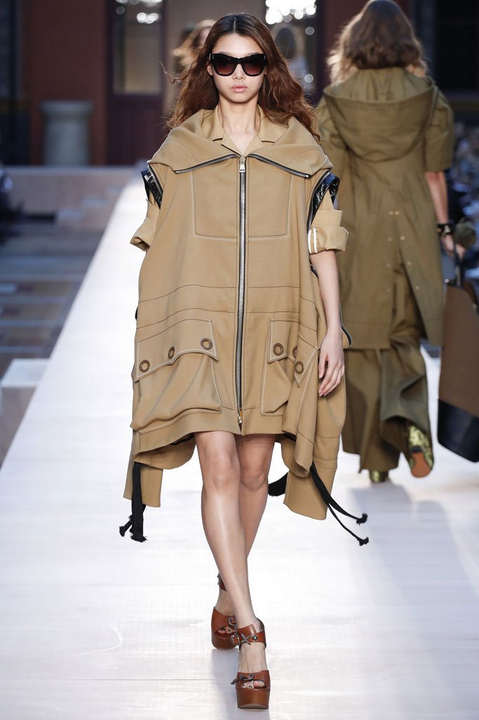 Sonia Rykiel（索尼亚·里基尔）2025巴黎时装周时装秀