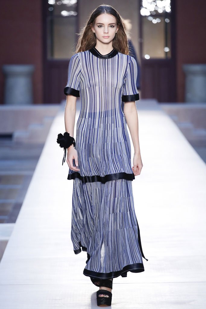 Sonia Rykiel（索尼亚·里基尔）2025巴黎时装周时装秀