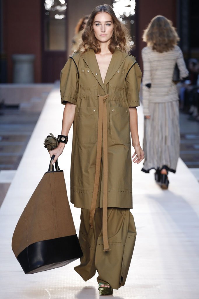 Sonia Rykiel（索尼亚·里基尔）2025巴黎时装周时装秀