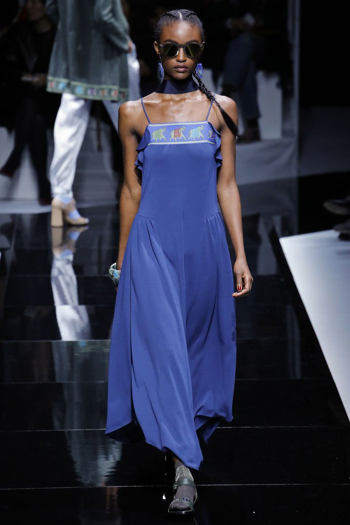 Emporio Armani（安普里奥·阿玛尼）2025巴黎时装周时装秀