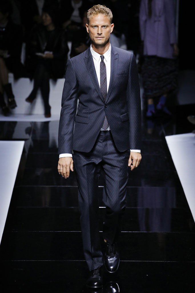 Emporio Armani（安普里奥·阿玛尼）2025巴黎时装周时装秀