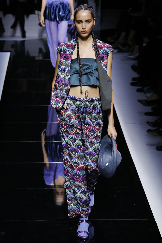 Emporio Armani（安普里奥·阿玛尼）2025巴黎时装周时装秀