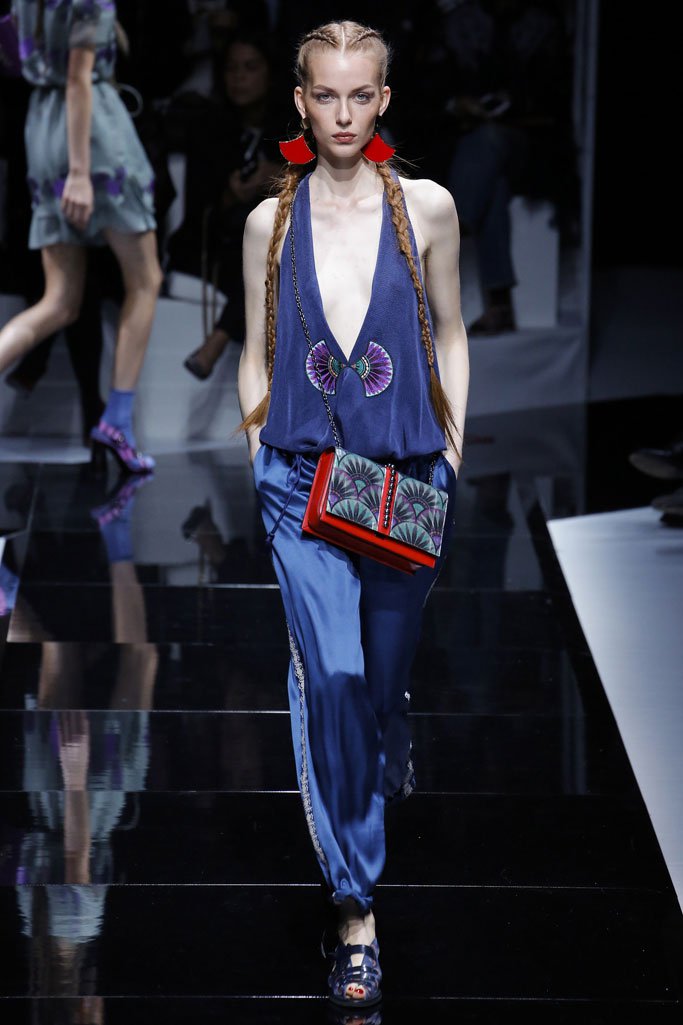 Emporio Armani（安普里奥·阿玛尼）2025巴黎时装周时装秀