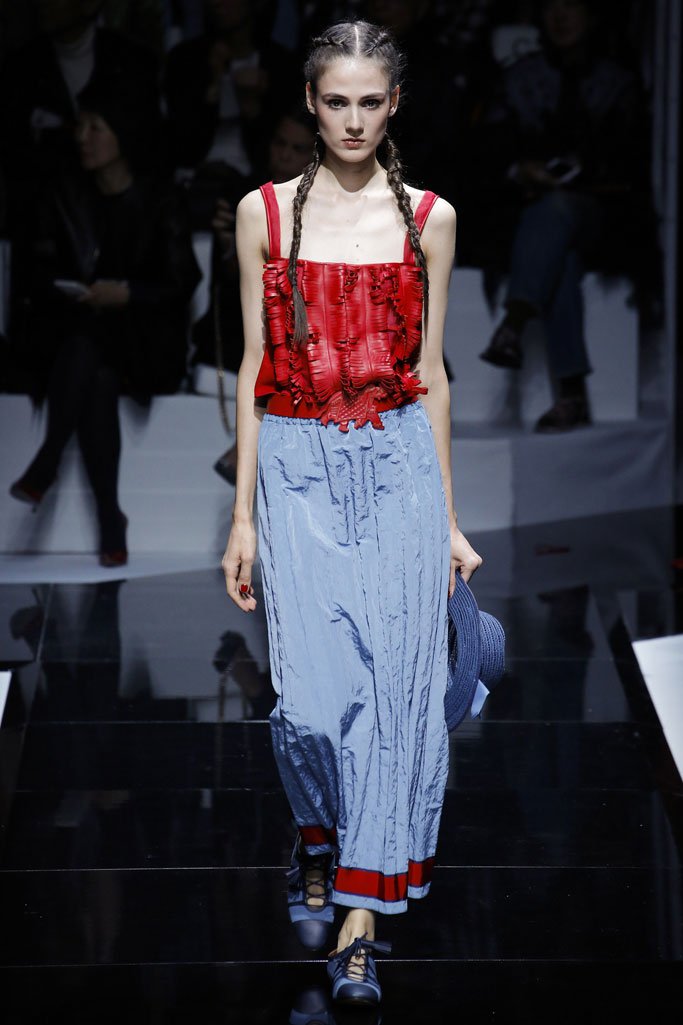 Emporio Armani（安普里奥·阿玛尼）2025巴黎时装周时装秀