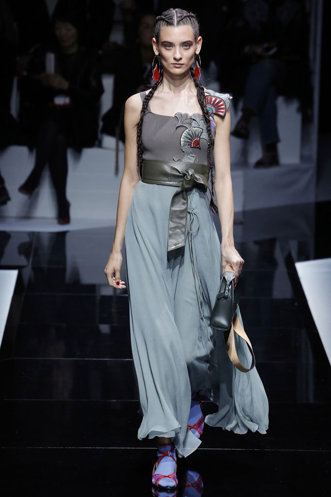 Emporio Armani（安普里奥·阿玛尼）2025巴黎时装周时装秀