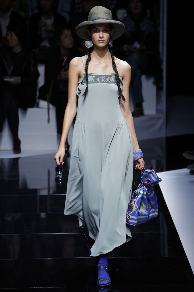 Emporio Armani（安普里奥·阿玛尼）2025巴黎时装周时装秀