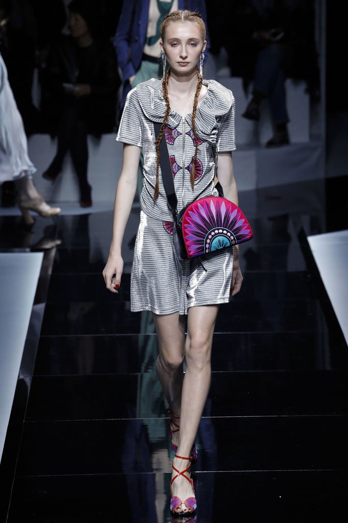 Emporio Armani（安普里奥·阿玛尼）2025巴黎时装周时装秀