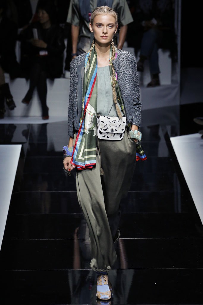 Emporio Armani（安普里奥·阿玛尼）2025巴黎时装周时装秀