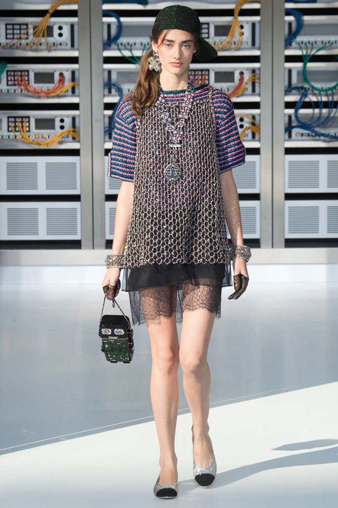 Chanel（香奈儿）2025春夏巴黎时装周时装秀