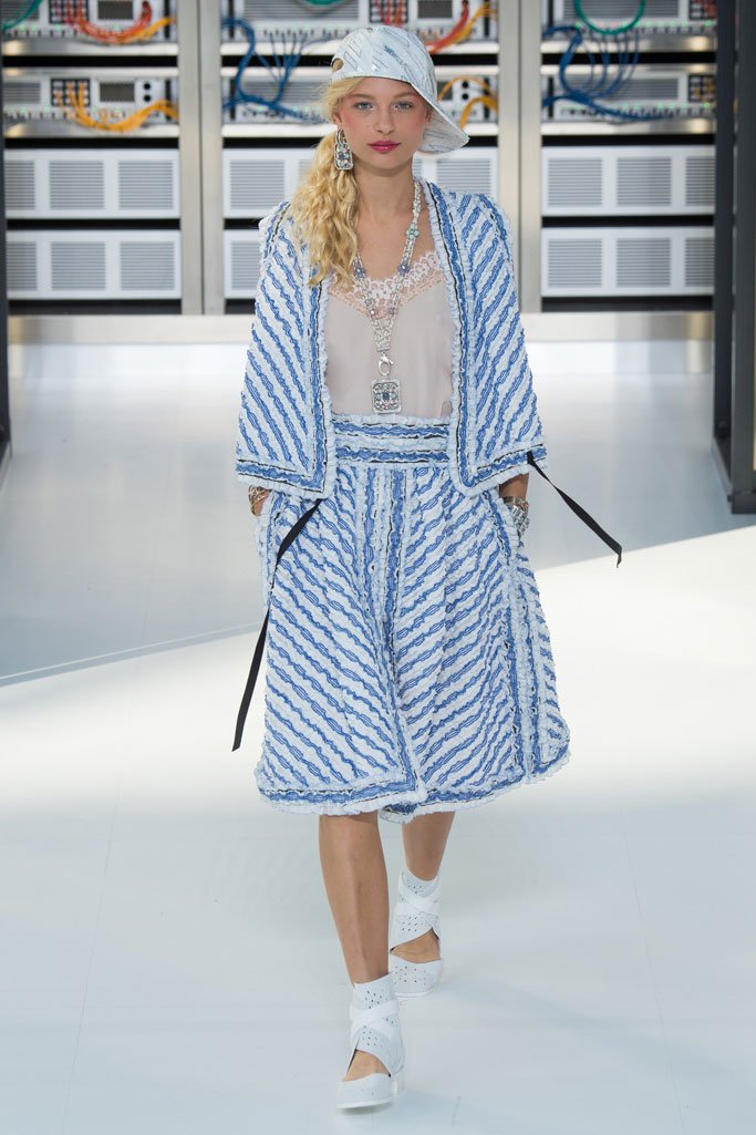 Chanel（香奈儿）2025春夏巴黎时装周时装秀