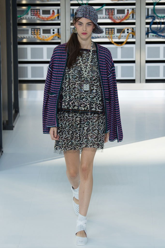 Chanel（香奈儿）2025春夏巴黎时装周时装秀