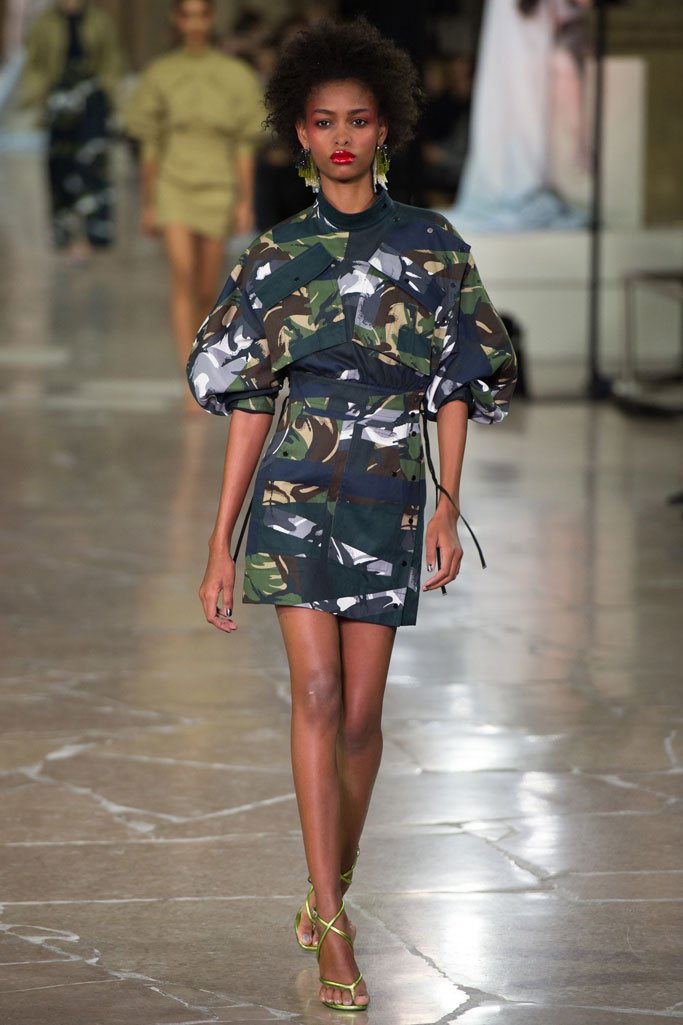 Kenzo（高田贤三）2025巴黎时装周时装秀