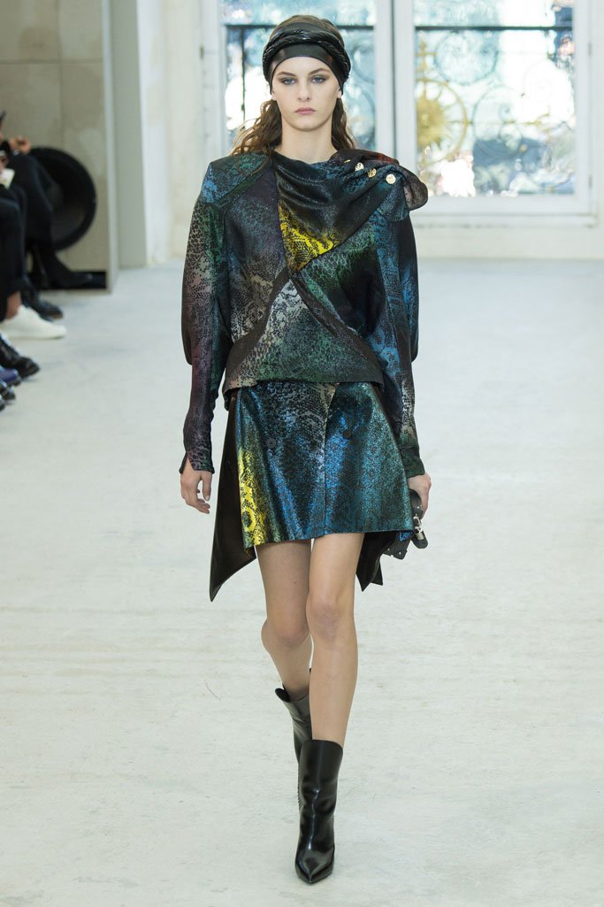 Louis Vuitton（路易威登）2025巴黎时装周时装秀