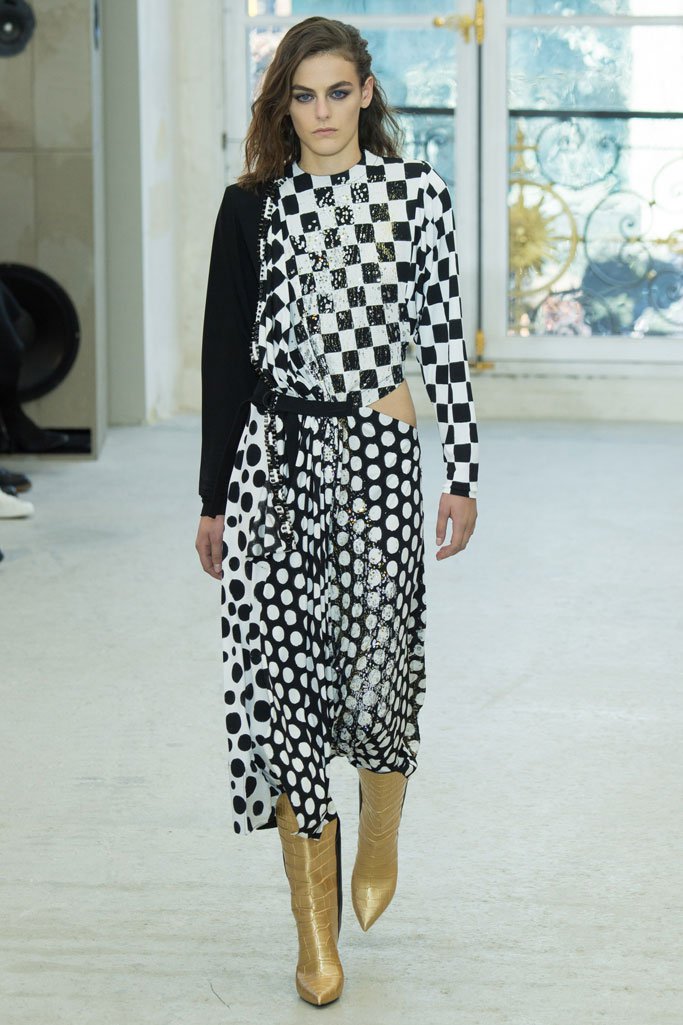 Louis Vuitton（路易威登）2025巴黎时装周时装秀