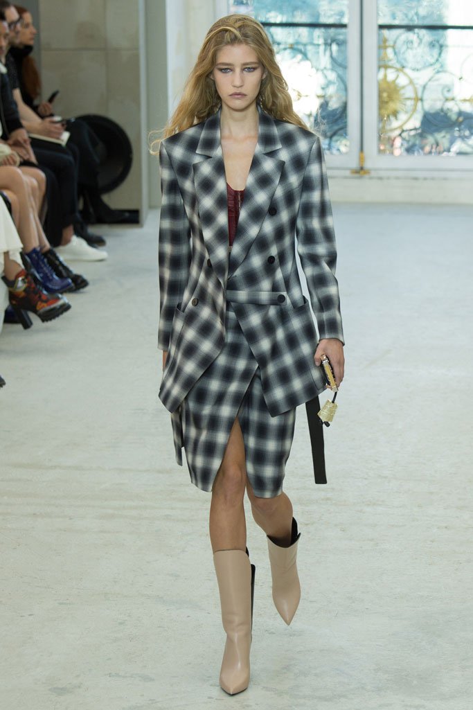 Louis Vuitton（路易威登）2025巴黎时装周时装秀