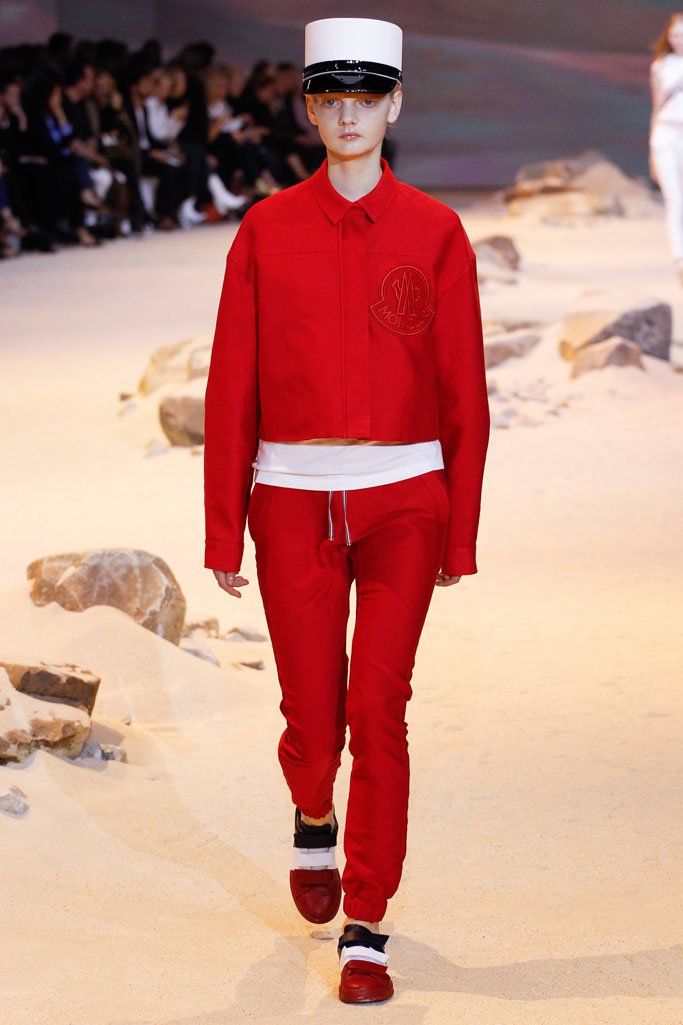 Moncler Gamme Rouge（盟可睐）2025巴黎时装周时装秀