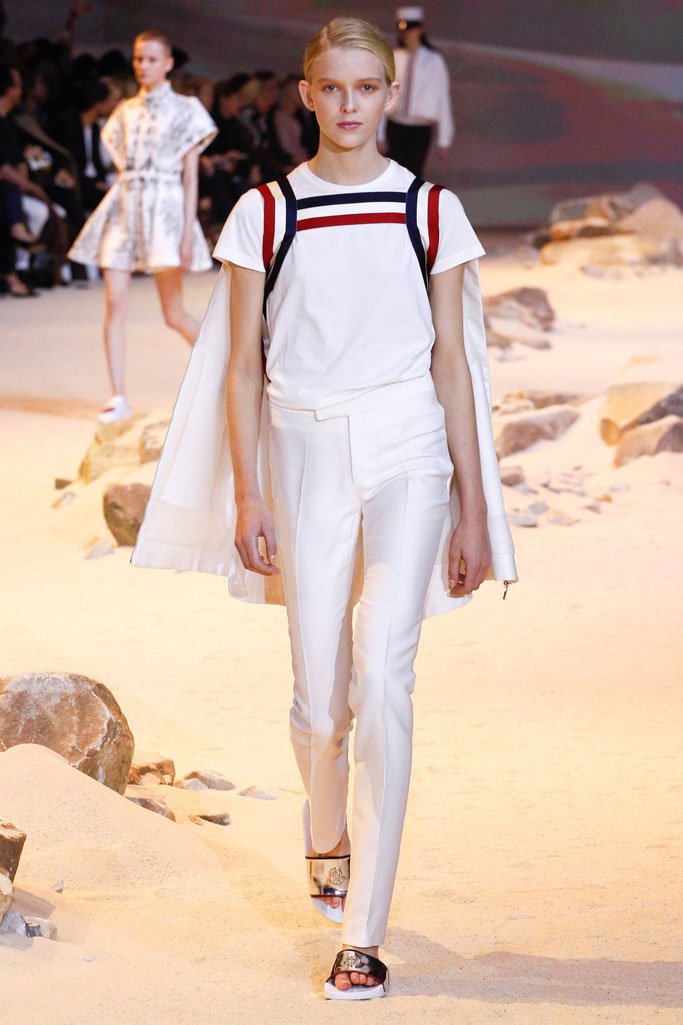 Moncler Gamme Rouge（盟可睐）2025巴黎时装周时装秀