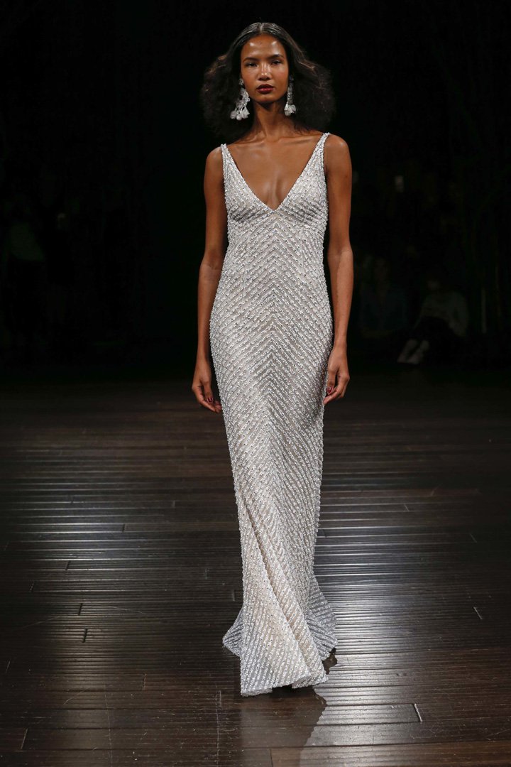 Naeem Khan（纳伊·姆汗）2025秋冬婚纱礼服系列