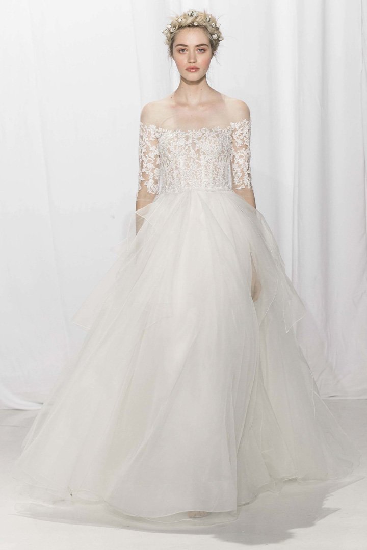 Reem Acra（雷姆·阿克拉）2025纽约婚纱周婚纱秀