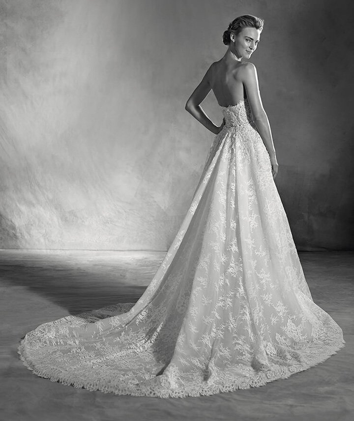 Atelier Pronovias 2025高定婚纱礼服系列