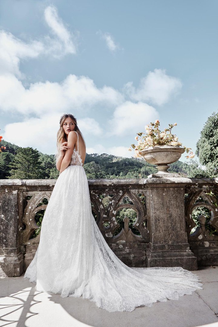 Solo Merav 2025婚纱礼服系列