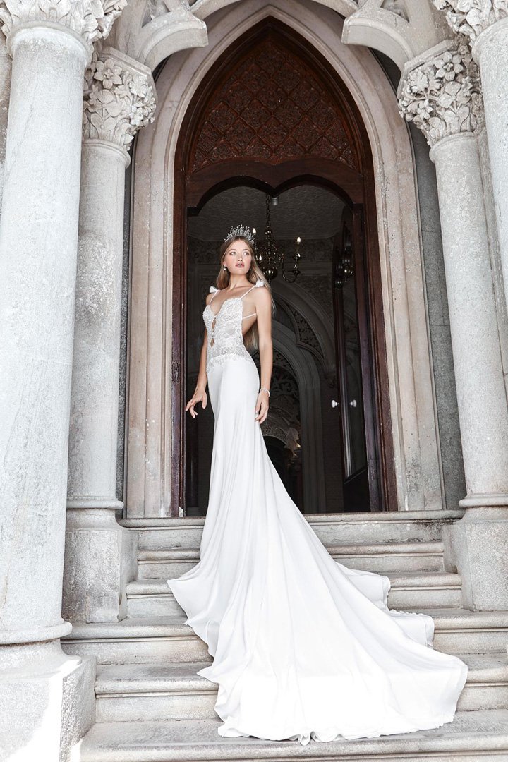 Solo Merav 2025婚纱礼服系列