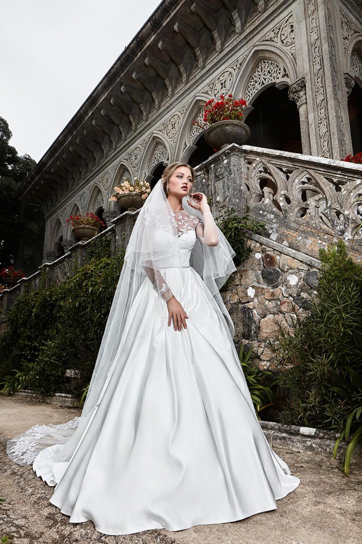 Solo Merav 2025婚纱礼服系列