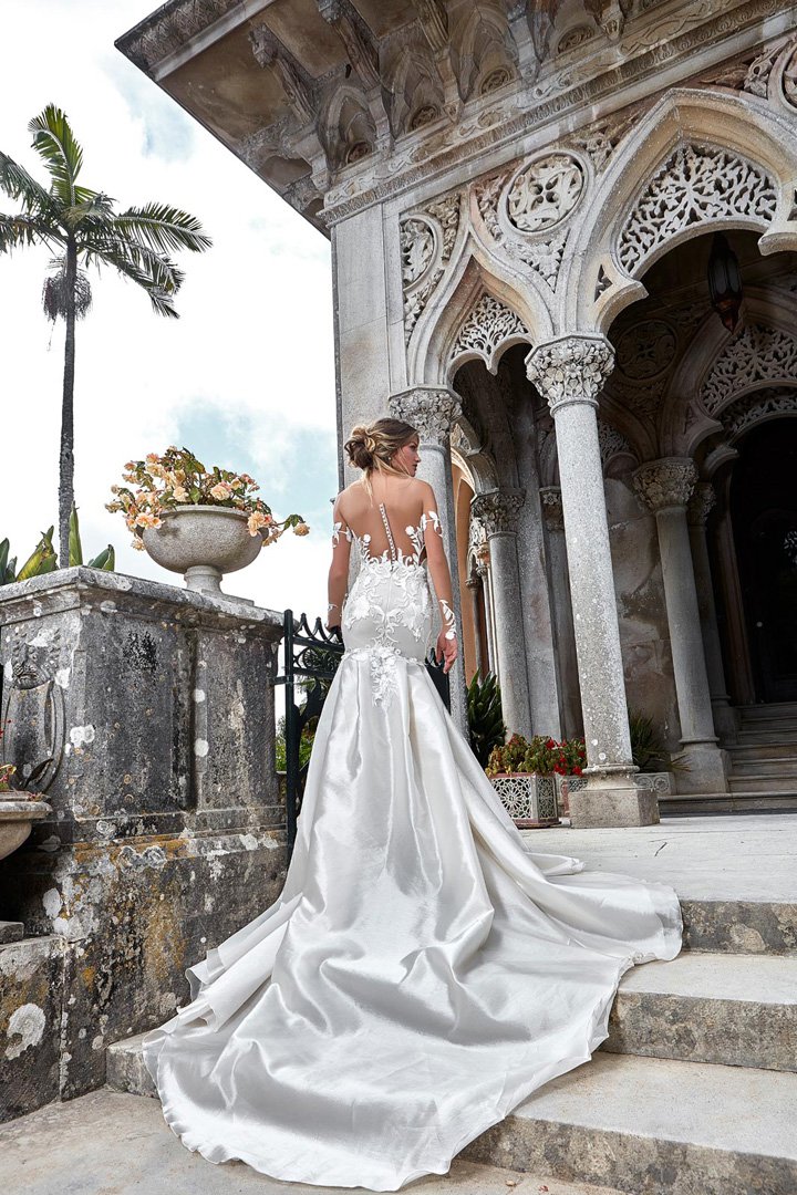 Solo Merav 2025婚纱礼服系列