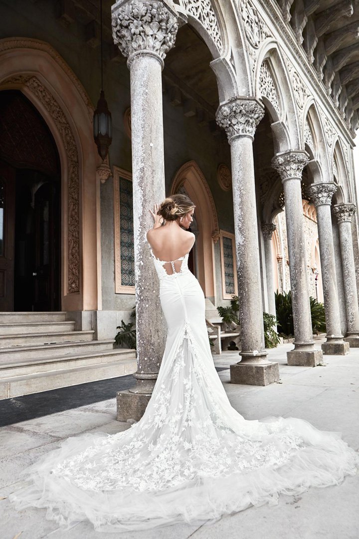 Solo Merav 2025婚纱礼服系列