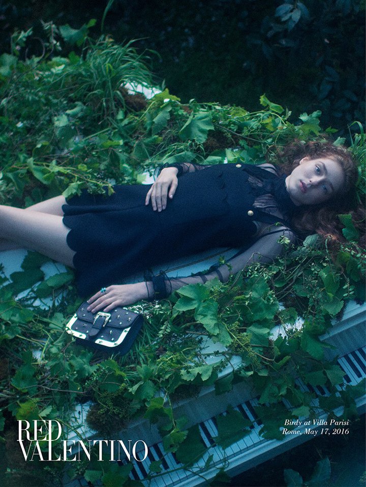 Red Valentino（华伦天奴）2025广告大片