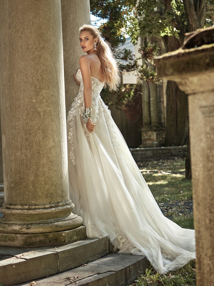 高级定制婚纱品牌 Galia Lahav 2025婚纱礼服系列新品发布