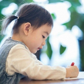 小女孩短发发型图片 可爱乖巧惹人爱