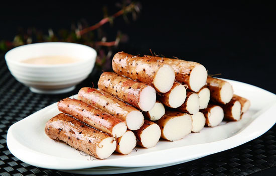 皮肤暗黄吃什么调理 能够益气活血的食物都可以