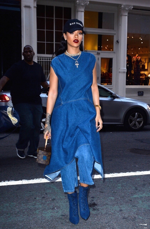 蕾哈娜rihanna最新街拍 订婚后女神美出新高