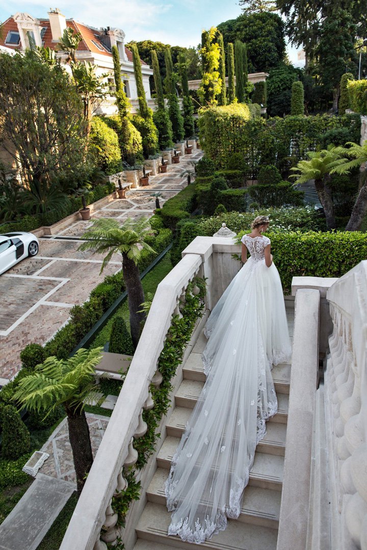 Alessandra Rinaudo 2025婚纱礼服系列一