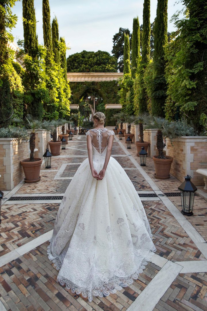 Alessandra Rinaudo 2025婚纱礼服系列一