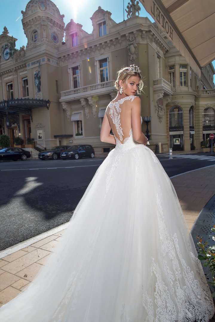 Alessandra Rinaudo 2025婚纱礼服系列二