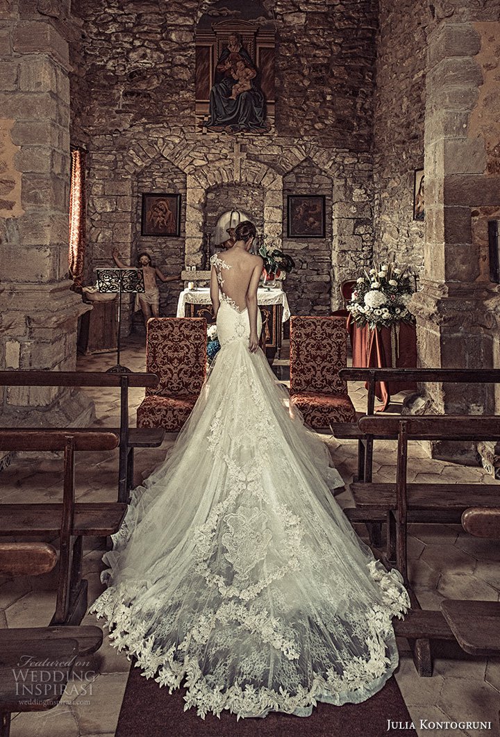 Julia Kontogruni（茱莉亚·库鲁妮）2025婚纱礼服系列